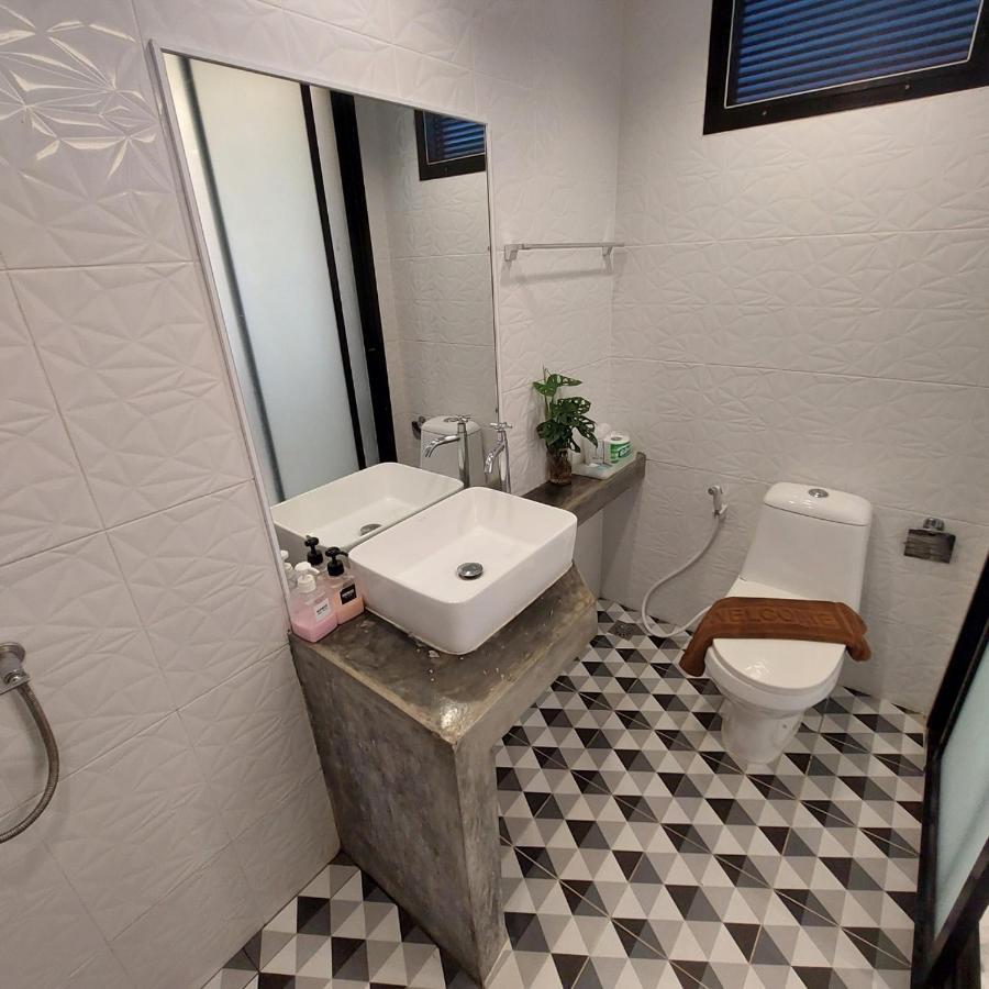 Kipbox Hotel トラン エクステリア 写真